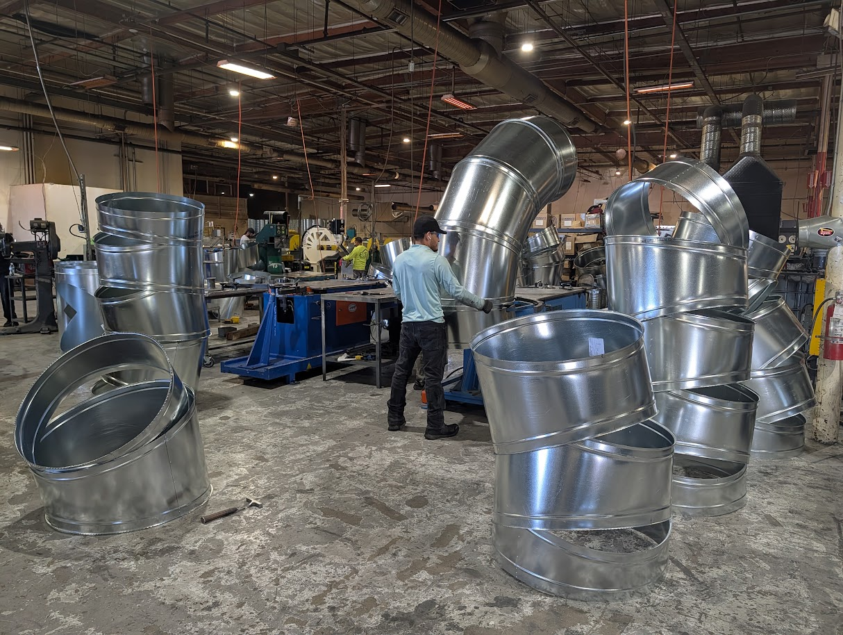 Large spiral duct fittings in the shop